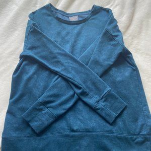 32 degree heat long sleeve crewneck size S